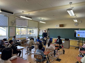 薬物乱用防止教室の様子