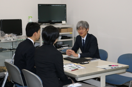 mIYNQi̍~ߏ󋵂ɂĐlq