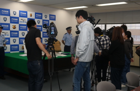 Jɂđ̕񓹋@ւɕ񓹂lq