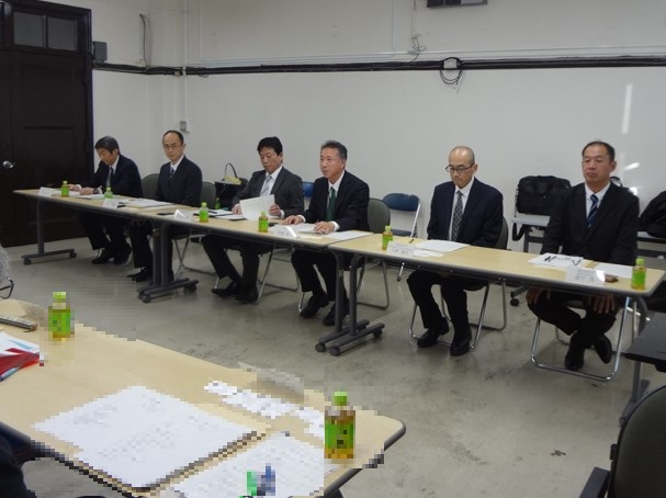 行政懇話会の様子