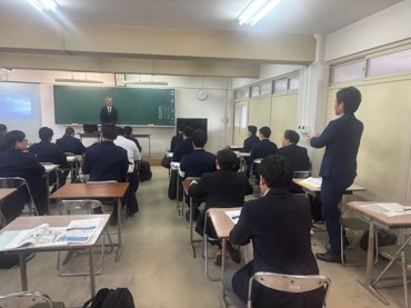 ���^�����̗l�q