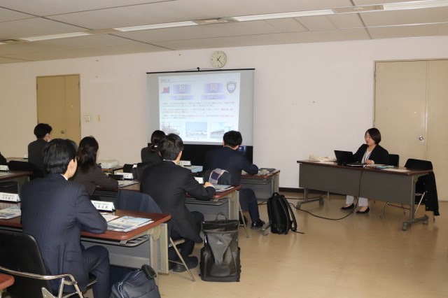 �Ŋ֋Ɩ������̗l�q