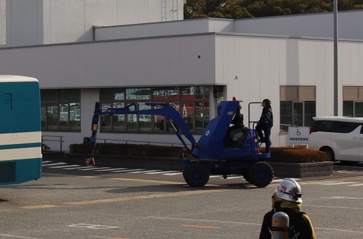 �x�@�̔����������ǂɂ��s�R������̗l�q