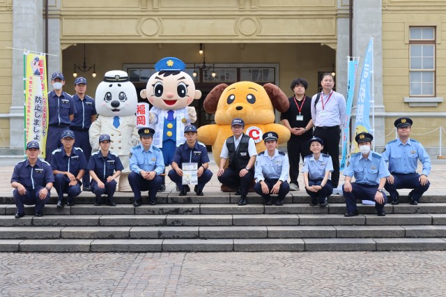参加機関と記念撮影