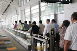 27NT19i΁j`Ŋ֎xAȂwuZgA܂邲ƃEHb`O2015v̌w