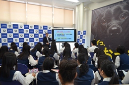 平成27年５月27日（水）名古屋税関、愛知県立中川商業高等学校の訪問を受入れ