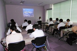 27NW25i΁jÉŊցAÉ`ǗgE̖K