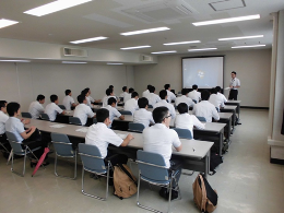 27NXXij@Ŋ֎xAÉx@wZC̖K󂯓