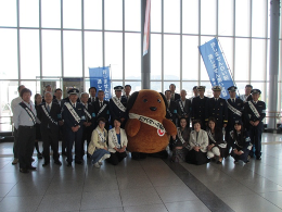 27N106i΁j@Ŋ֎xAiqwŃLy[{