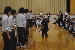 27N10Vij@ÉŊցA򕌌֗LmwZ̖򕨗ph~ɂču