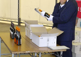 27N1112i؁jŊ֎xÉ`oA{[WEk[H[Ŋ֗A̖͗lJ