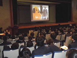 28N1114ijŊ֎xloAlw|wZEwZ̖wuɂču