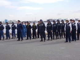 平成28年11月15日（火）名古屋税関、関係機関との名古屋港テロ対策合同訓練を実施