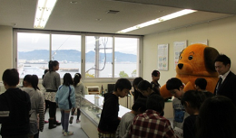 27N12Ri؁j@Ŋ֎xA}stwZ̖K󂯓