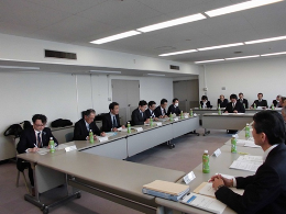 28NQXi΁jÉŊցA19ÉEÉŊ֍sAJ