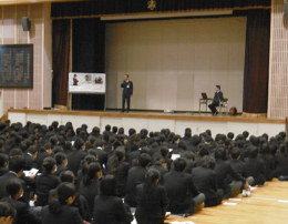 29NP18ijŊ֎xAÉ썂wZE̖wuɂču