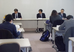 29NR23i؁jÉŊցA29NQ̊ǓfՊTij𔭕\