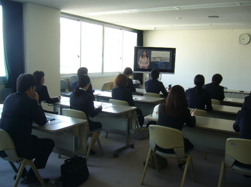 29NS13i؁jŊ֎xAaC^VЈ̖K󂯓