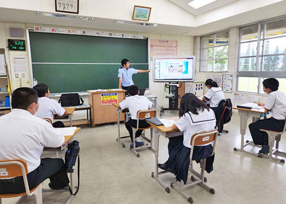 Ŋ֐EɂŊ֎葱̐𕷂kB