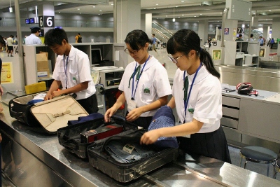 旅具検査を体験