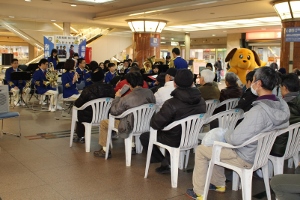 音楽隊による演奏の様子