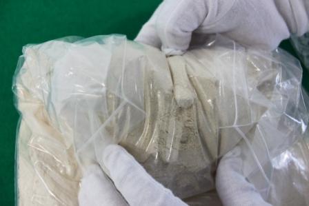 ヘロインを撮影