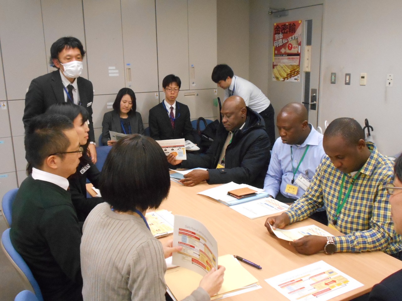 iCWFAXNǗEĎR[X̎{ʐ^4