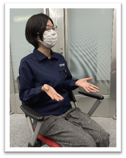 �i�ʐ^�jK���񂪘b���l�q