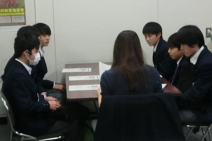 南戸塚中学校の生徒に対し体験学習を実施�A(2018年1月)