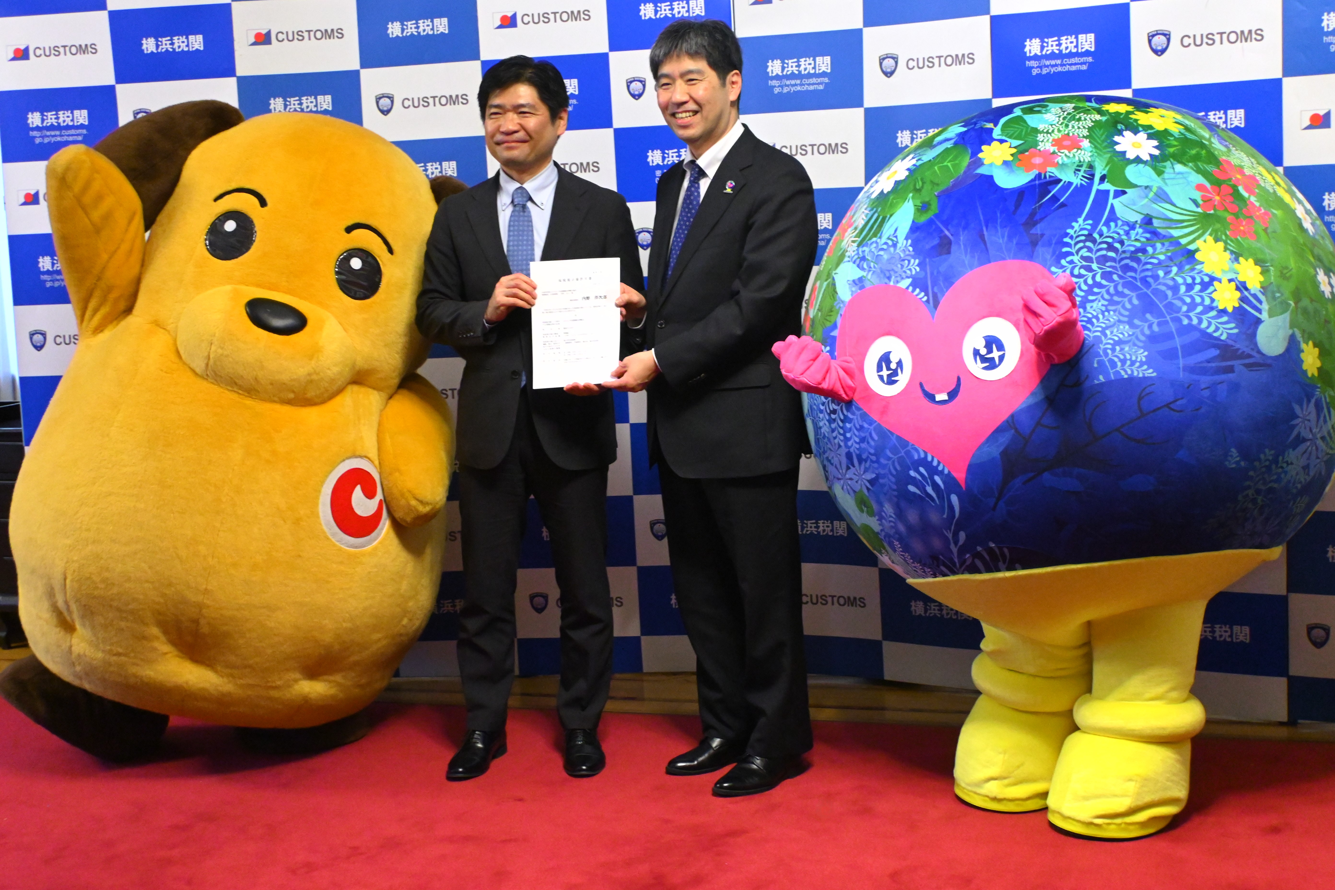 ��t���̗l�q