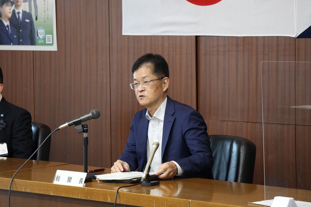 記者会見の様子