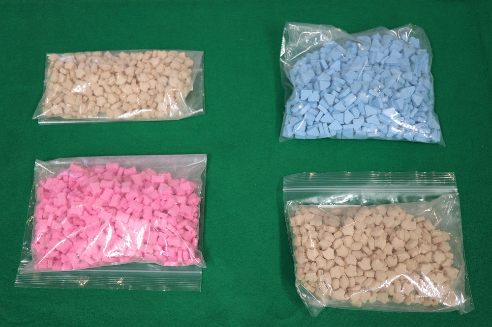 犯則物件であるMDMAの写真