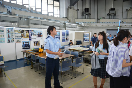 ブース内の様子 ブース内の様子