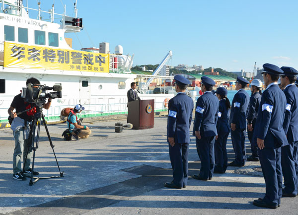 遠山財務副大臣訓示の様子 遠山財務副大臣訓示の様子