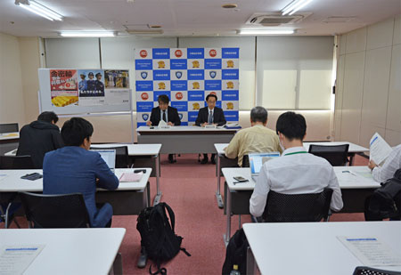 発表の様子 発表の様子