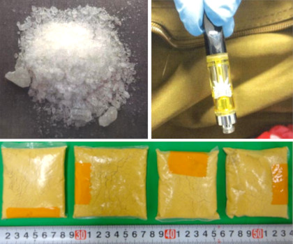 1段目覚醒剤(左上)液体大麻,2段目4袋の紛金 1段目覚醒剤(左上)液体大麻,2段目4袋の紛金
