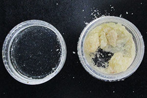 ケースに入った麻薬 ケースに入った麻薬