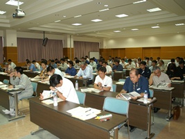 保税業務研修会に講師派遣(主催:沖縄地区税関保税事務連絡協議会)