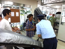協力依頼の呼びかけ2(那覇空港国際線旅客ターミナル) 協力依頼の呼びかけ2(那覇空港国際線旅客ターミナル)