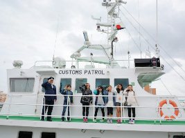 巡視艇でパチリ 巡視艇でパチリ
