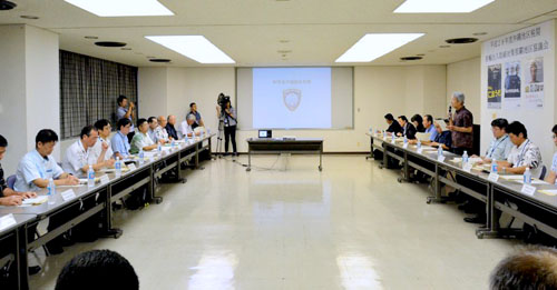 協議会の様子 協議会の様子