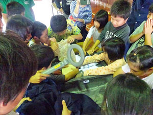 模擬検査の様子 模擬検査の様子