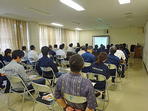 講習会場内の様子 講習会場内の様子