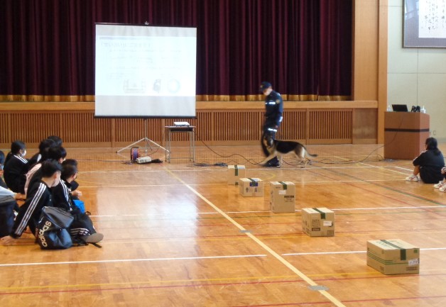 福井県立武生高等学校(定時制)において薬物乱用防止講演会を実施
