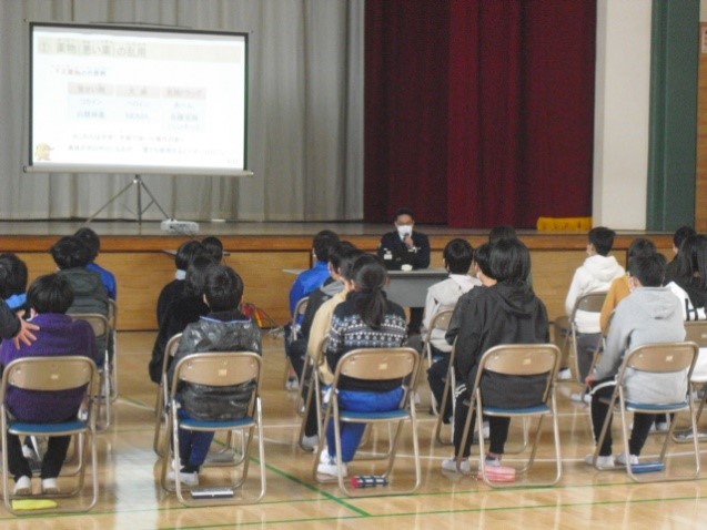 神栖市立やたべ土合小学校での講演の様子